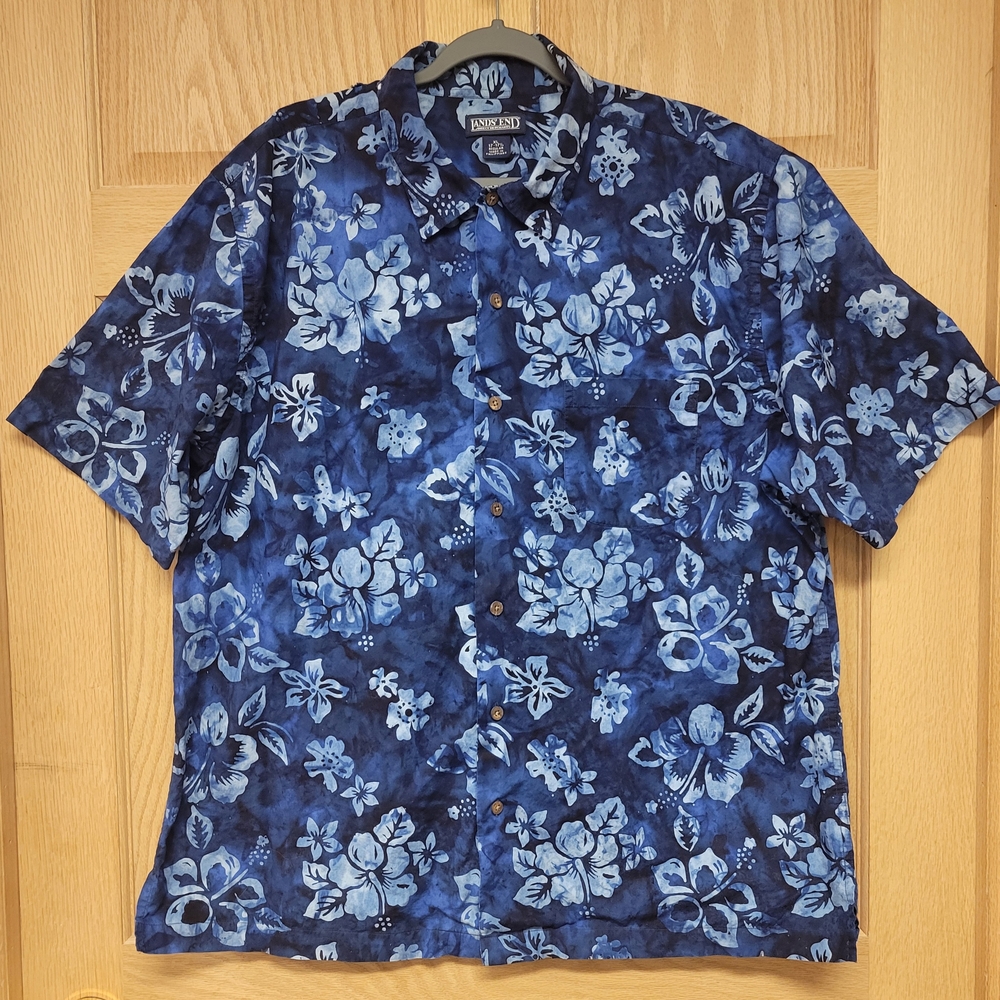 Lands' End Blue and White Casual Button Down Shirt